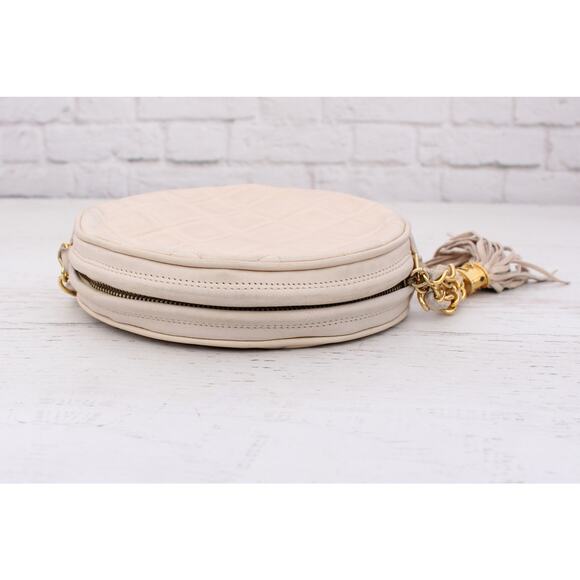 Chanel Round White Lambskin Leather Shoulder Bag Handbag Purse Gold A4934 - Picture 11 of 11